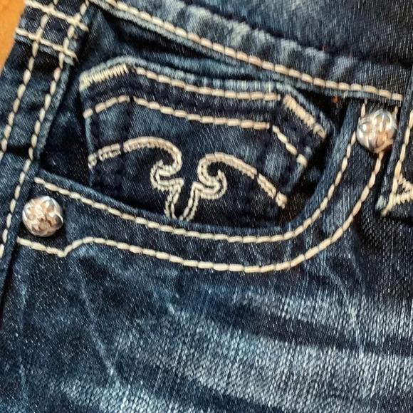 Rock Revival Alanis Crop Jean capris - Picture 2 of 9